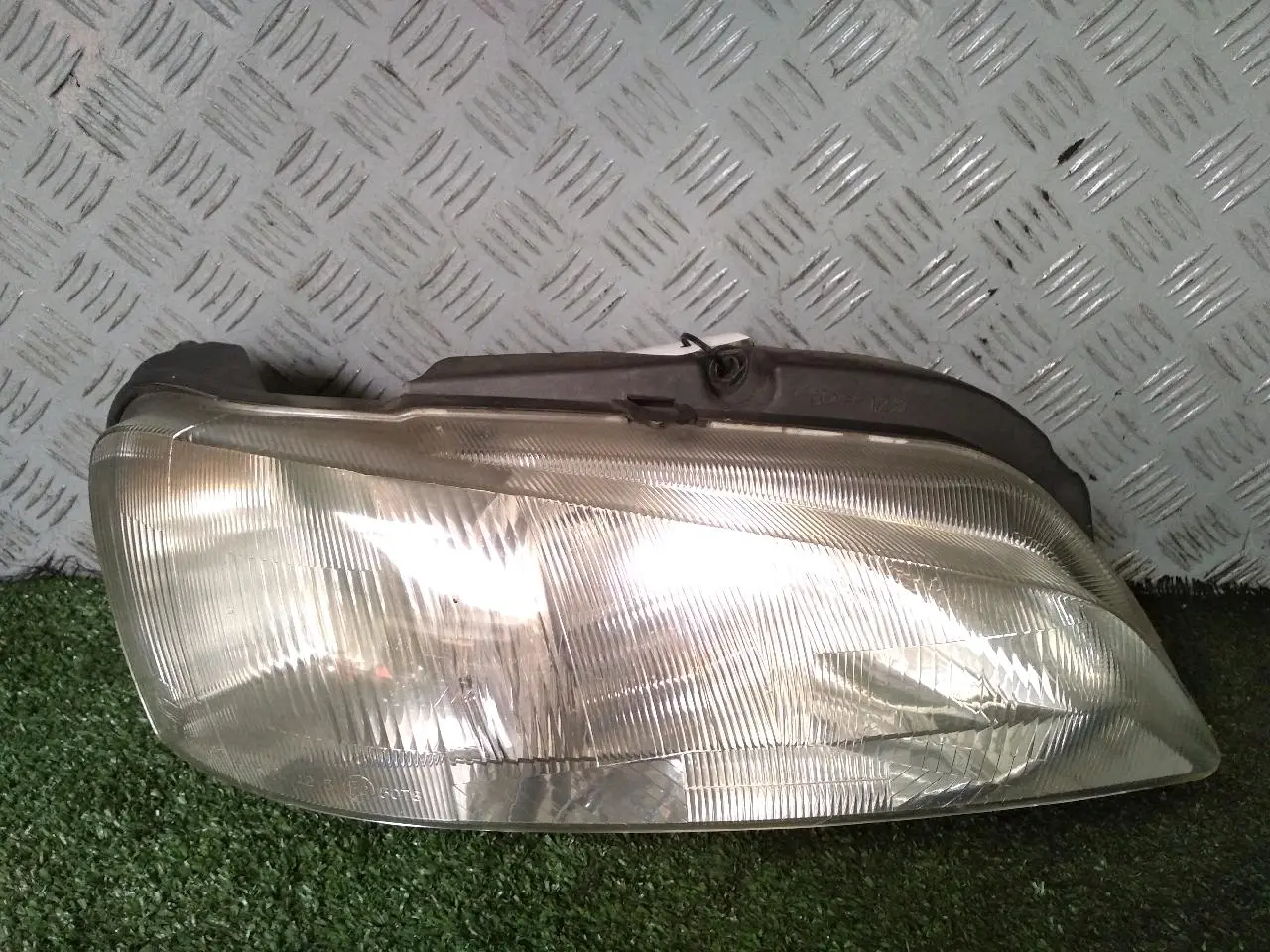 Phare Peugeot d’occasion